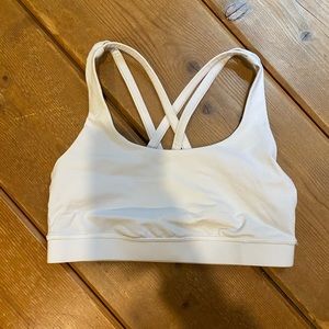 Lululemon white energy bra size 4